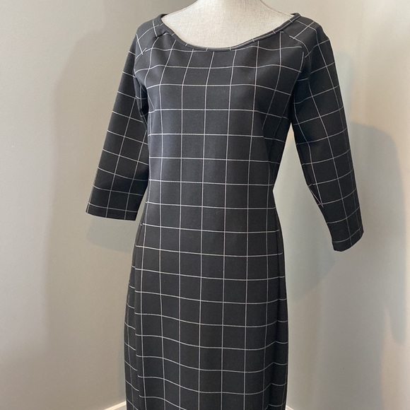 NUMPH - Picture 3 of 3